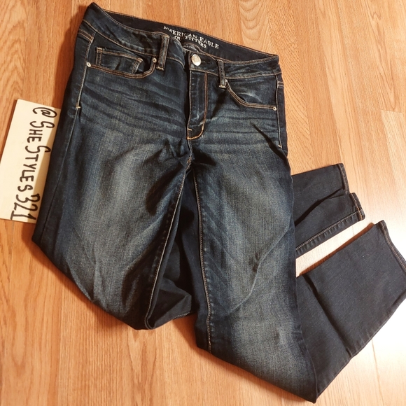 American Eagle Super Stretchy Jeans - Picture 2 of 5